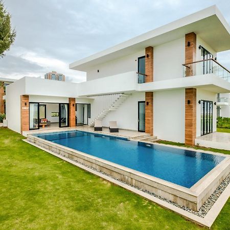 Biet Thu Mat Tien Bien Saint Simeon Resort Vung Tau Exterior foto